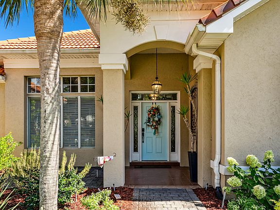 2nd image of 4334 Sunset Beach Cir