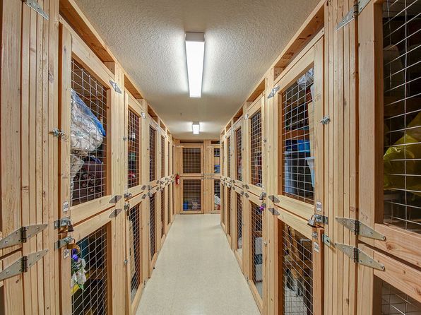 601 E Barton Ridge Rd APT 227