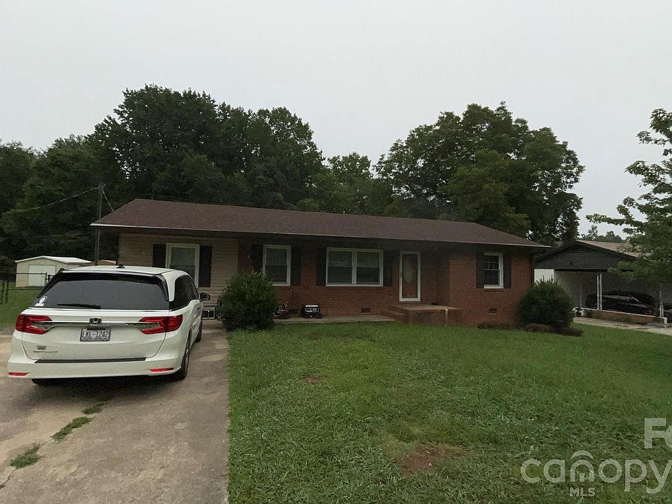 1st image of 1429 Edgewood Rd