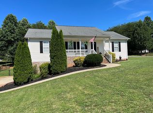 153 Deer Creek Dr, Hudson, NC 28638