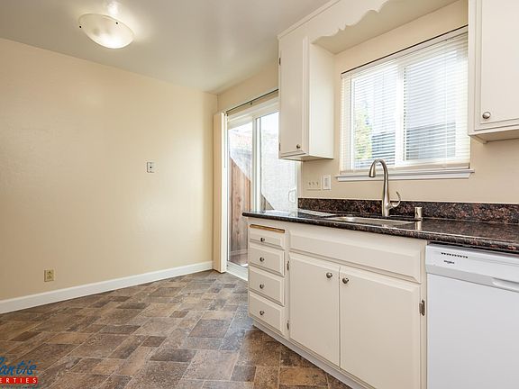 5th image of 1306 Monroe St APT 1