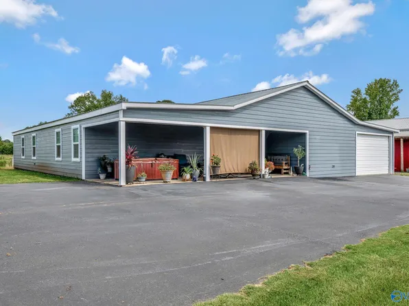 5640 County Road 108, Town Creek, AL 35672