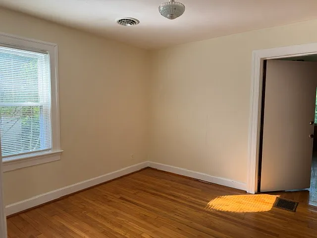 7 Adele St — Photo 12