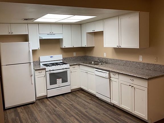 4th image of 2701 Kline Cir #2