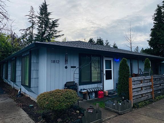 2nd image of 1812 18th Ave #8