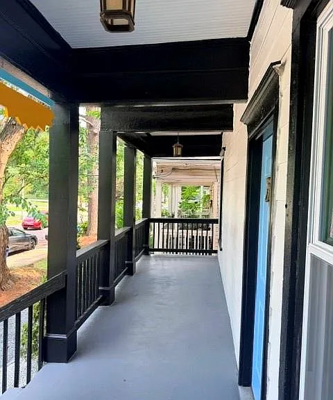 498 Connally St SE — Photo 22