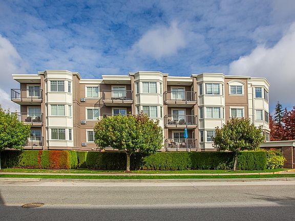 3rd image of 15389 Roper Ave #305