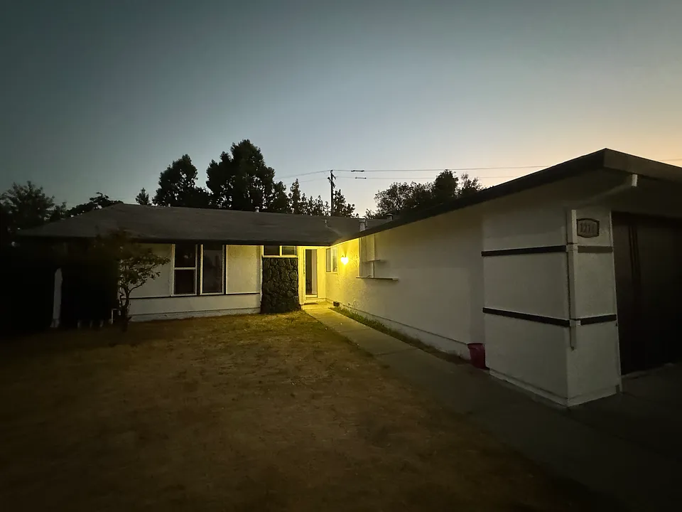 1214 Balsam Way