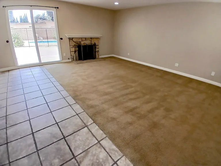 2638 E Sycamore St — Photo 4
