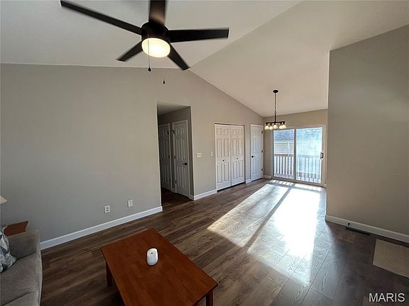 3rd image of 3713 Somers St
