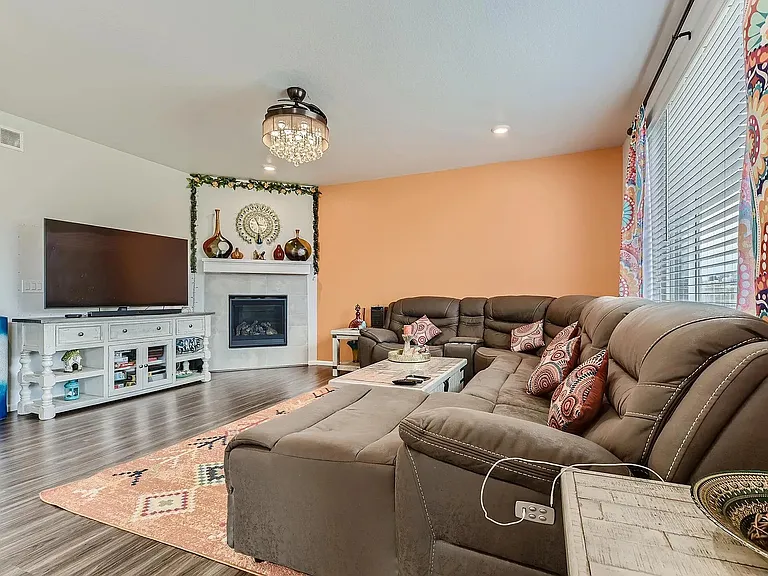 17457 Springfield Dr — Photo 6