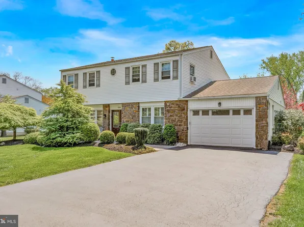 128 Red Rambler Dr, Lafayette Hill, PA 19444