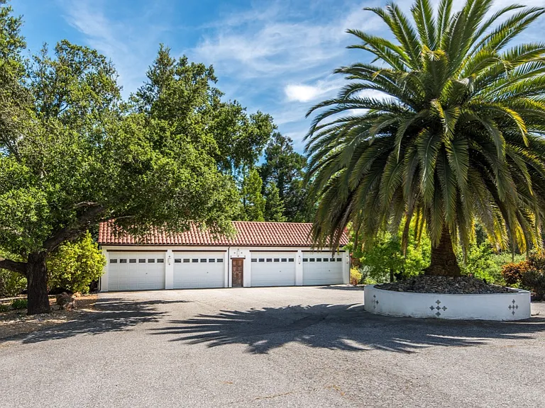 481 N Santa Cruz Ave — Photo 13