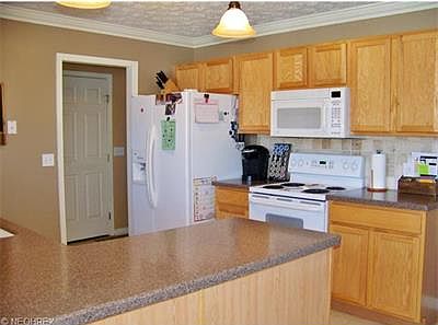 5th image of 5207 Stonehurst Dr