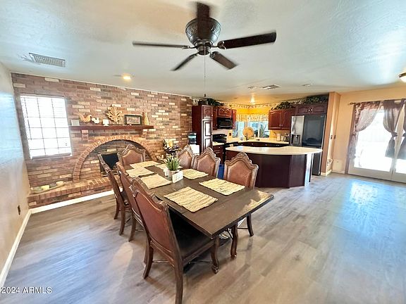 4th image of 4639 W CAROL Avenue