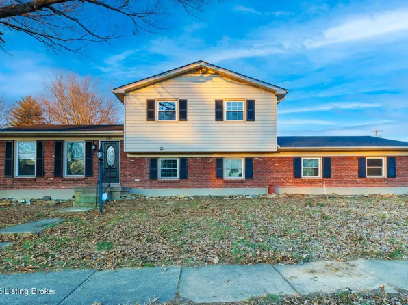 4203 Landside Dr, Louisville, KY 40220