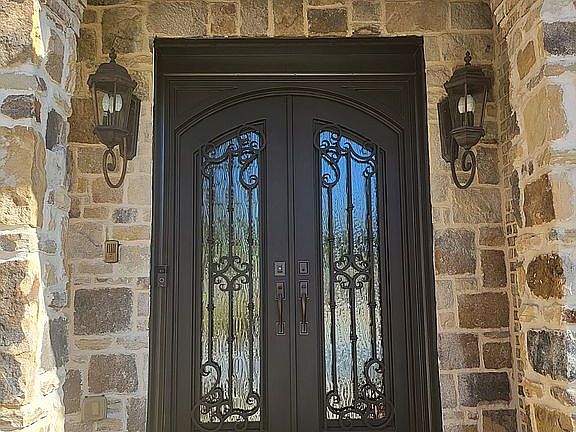 5th image of 3113 Cambridge Hill Dr