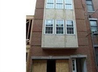 708 Pemberton St, Philadelphia, PA 19147