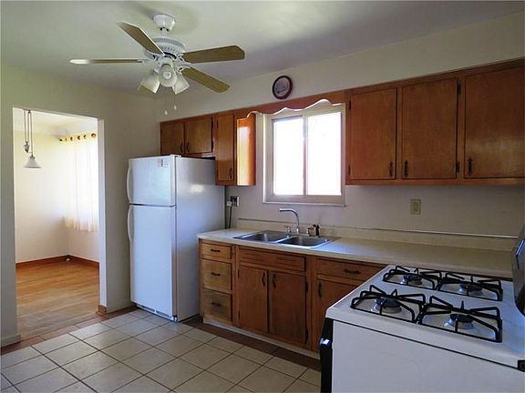 5th image of 12339 Herold Dr