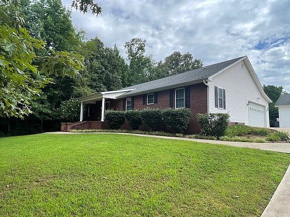4th image of 325 Stonecreek Dr