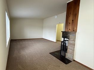 7518 221st Pl SW APT A, Edmonds, WA 98026