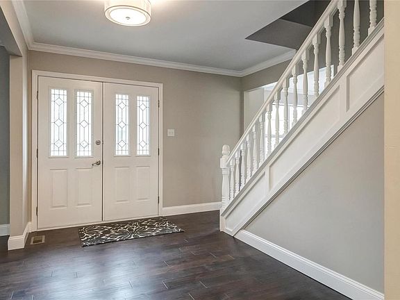 3rd image of 15 Hancock Ct