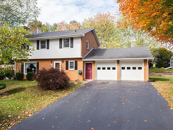 2nd image of 765 Carson Dr