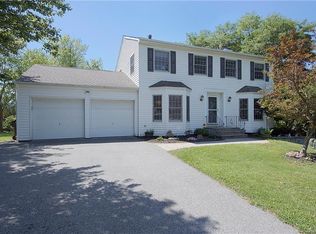 2 Bunker Hill Ct, Washingtonville, NY 10992