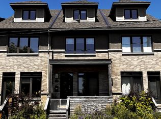 477 Sunnyside Ave #B, Ottawa, ON K1S 0S8