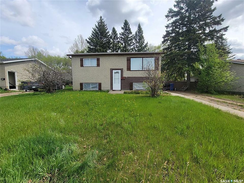 1st image of 1742 Trudeau St