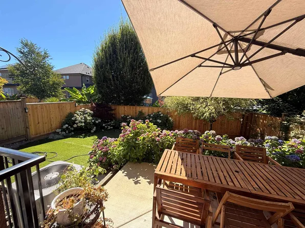 8467 206th St, Langley, BC V2Y 0P7