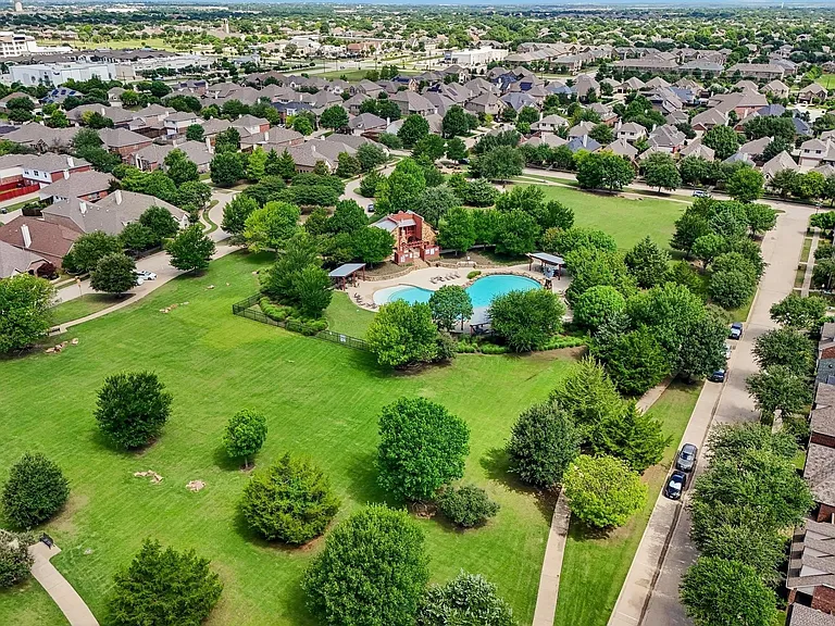 4200 Mesa Dr — Photo 12