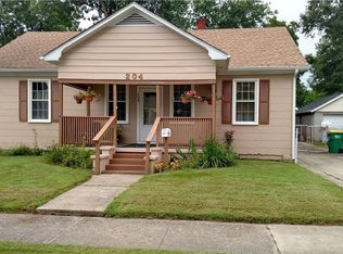 204 S 4th Ave, Hopewell, VA 23860