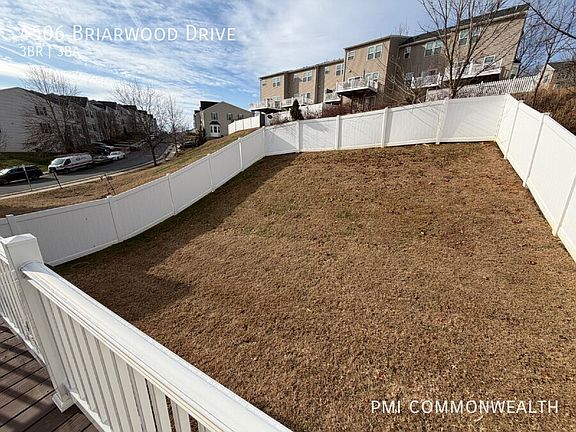 3rd image of 4506 Briarwood Dr