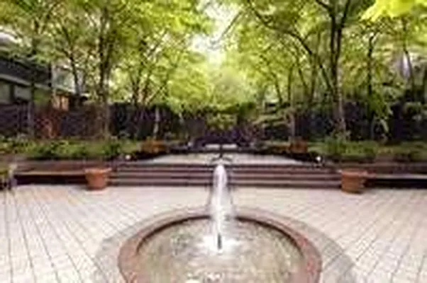 Sold by CitySites Real Estate Group | media 28