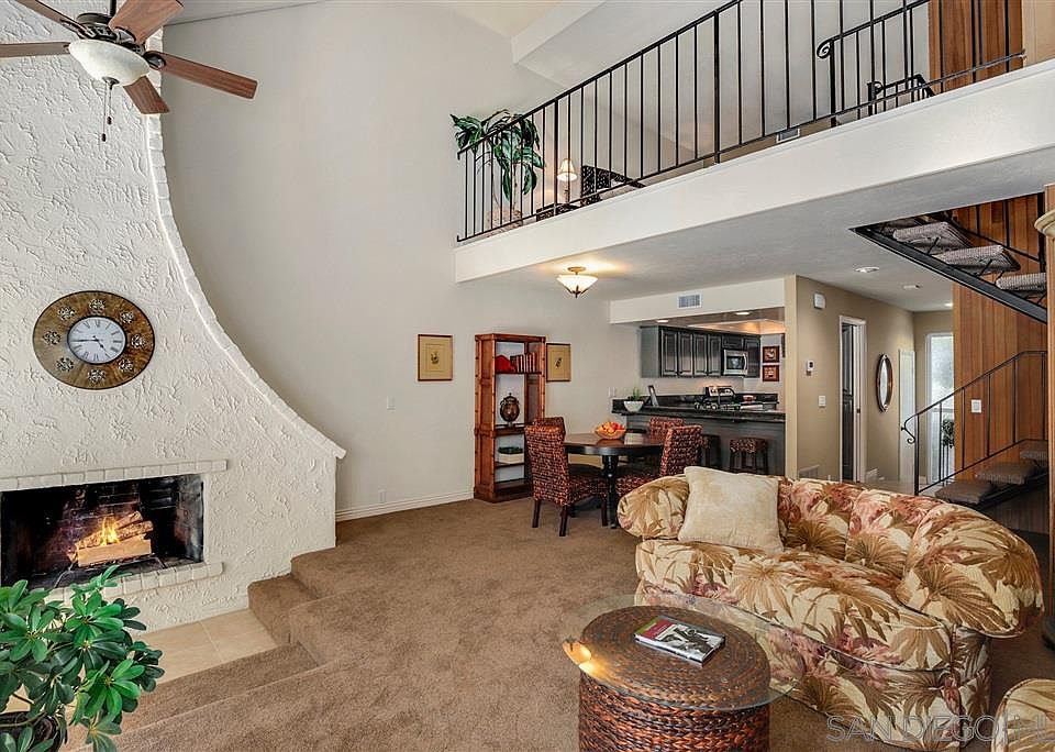 2nd image of 1919 Estrella De Mar Ct Unit C