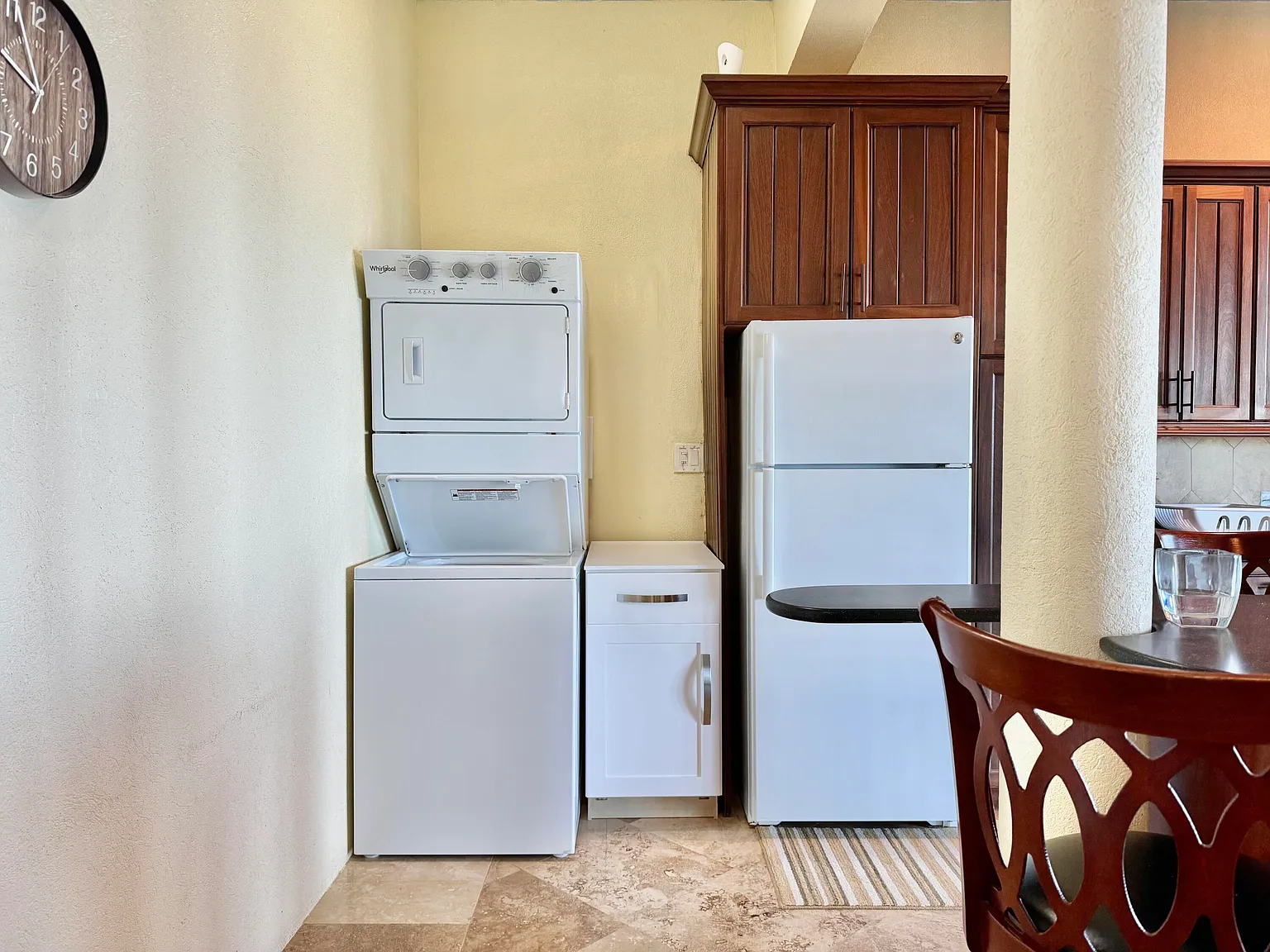 2 bed, $2,800 — Photo 2