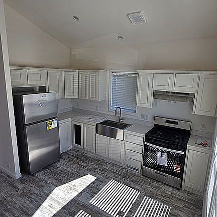 2nd image of 1680 Main St #36