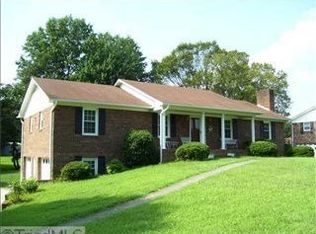 3284 Friedburg Church Rd, Winston Salem, NC 27127
