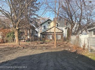 846 McCormick Ct, Scranton, PA 18509