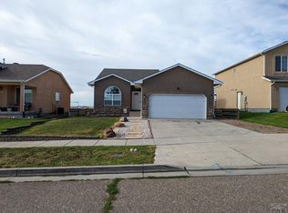 3932 Pronghorn Ln, Pueblo, CO 81005