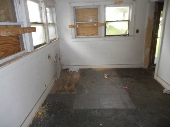 3rd image of 2878 E Admiral Ct