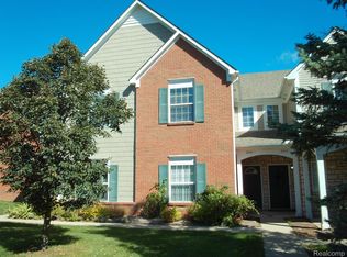 2009 Monarch Dr #3, Utica, MI 48316