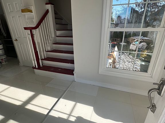 3rd image of 49 Graves St