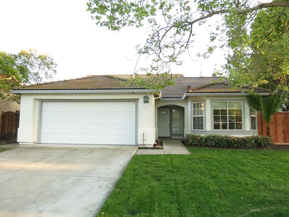 1st image of 10057 River Oaks Dr