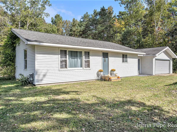 4070 E Fruitport Rd, Fruitport, MI 49415