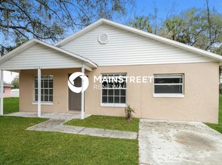 1506 W 18th St, Sanford, FL 32771