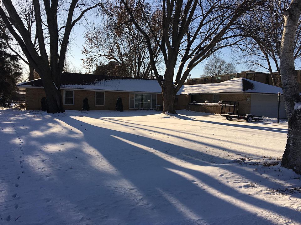 2nd image of 9120 Meadowview Rd