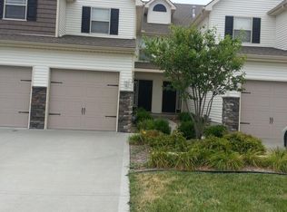 8024 SW 4th St, Blue Springs, MO 64014