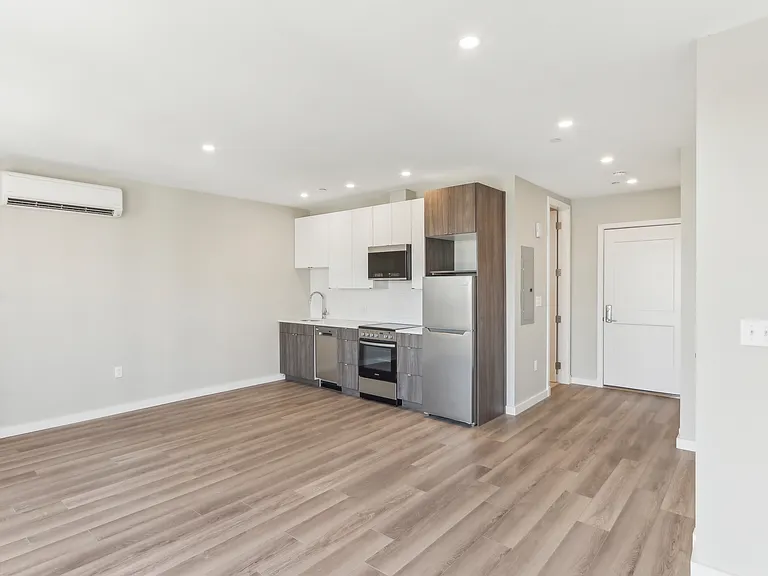 The Frances at Ashmont Flats — Photo 46